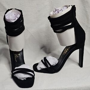 So Me Black Strappy Heels